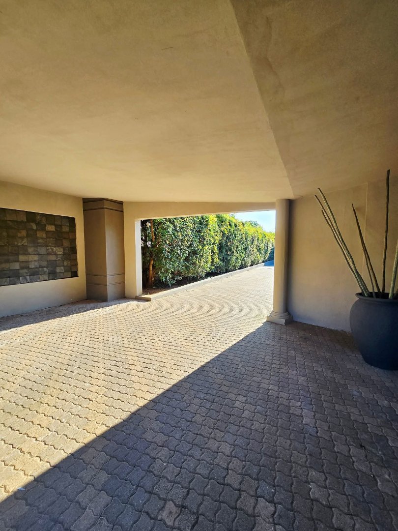 5 Bedroom Property for Sale in Irene Park North West